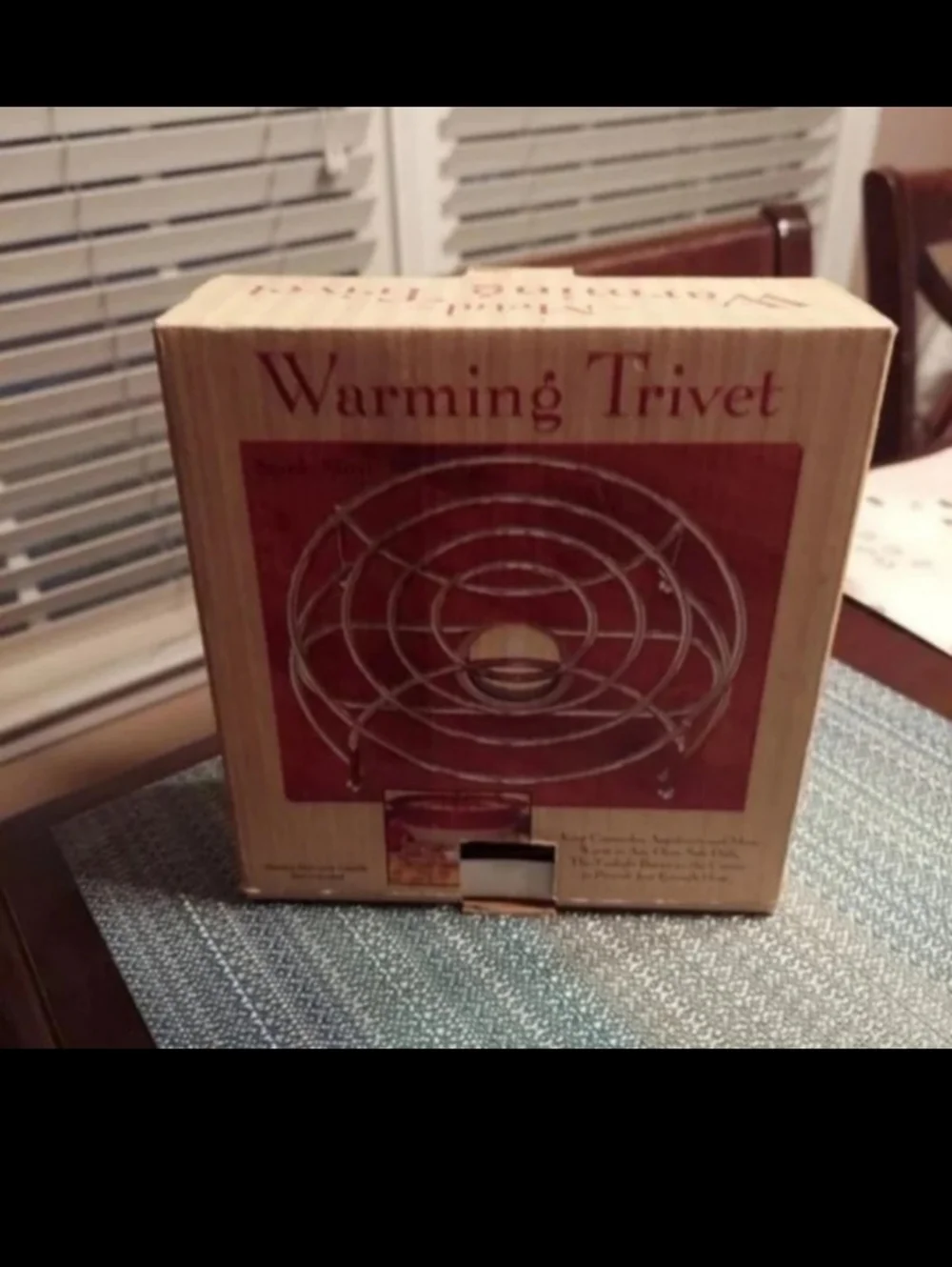 METAL STANDING WARMING TRIVET NWOT NIB!